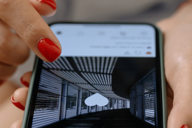 Instagram Strategy 2025: Πώς να Χτίσετε Brand με Reels & Stories